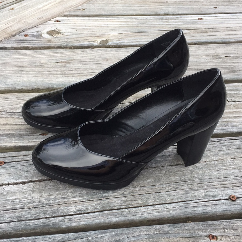 Patent pumps